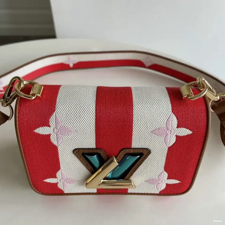 Bag 2109YA0125 LV 0723